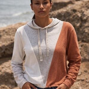 Colorblock Hooded Pullover Sweatshirt M Neutral Knit Terry Hoodie
